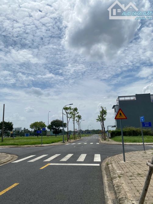 ĐẤT LONG THÀNH, 100M2 CHỈ 950tr SỔ SẴN, NGAY SÂN BAY, THANH KHOẢN NHANH, BANK 70% - 1