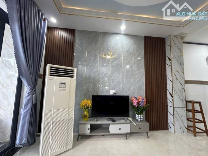 BÁN NHÀ 5 x 20 CÁCH MẠNG THÁNG TÁM HIỆP NINH CHỈ CÓ 2 tỷ 400 - 1
