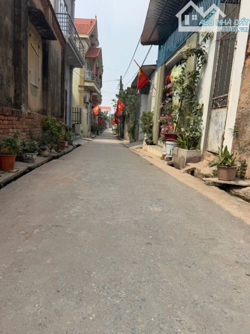🥦 SIÊU PHẨM Đường thông 3.5m Ô tô tui tọt vào sân . Đất siêu đẹp NAM TRIỀU - PHÚ XUYÊN - - 1
