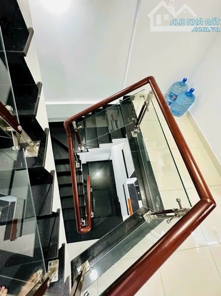 🌻 Nhà Đặng Văn Ngữ – Cạnh cơm tấm Ba Ghiền – 56m² – 4 tầng – Giá 12 tỷ - 1