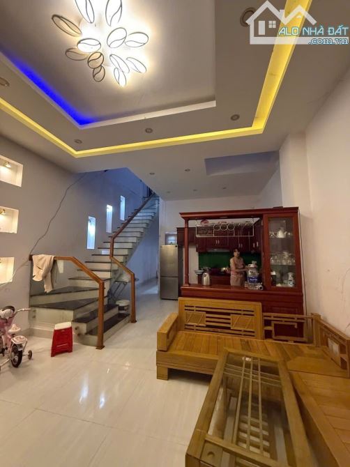 NHỈNH 5TỶ SỞ HỮU NHÀ 2 TẦNG HOÀ XUÂN, 3PN, GIÁ 5.1 TỶ - 1