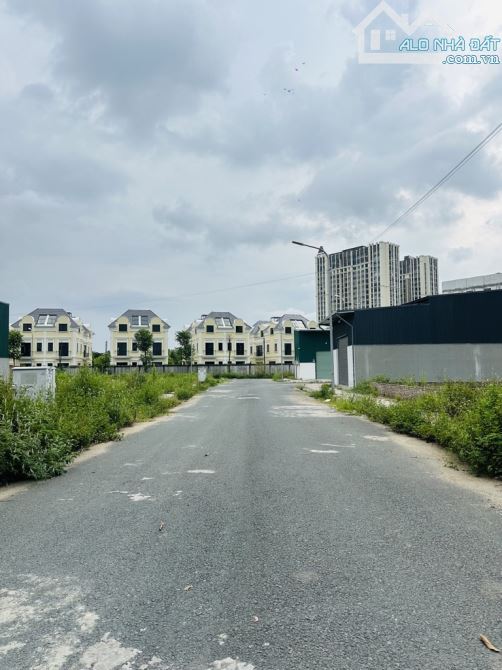 ĐẤT DỊCH VỤ KHU 25.2HA VÂN CANH- OTO TRÁNH- GIAO THÔNG ĐỒNG BỘ 98M2 -NHỈNH 15 TỶ - 1