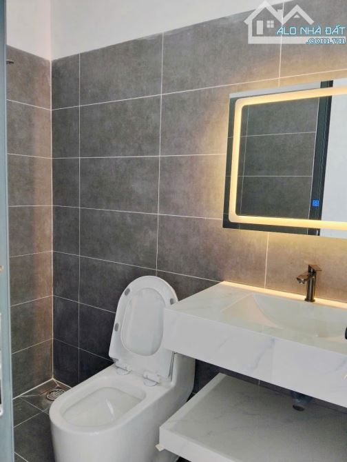 💢 Căn nhà 2 tầng hẻm Trần Phú - - 1