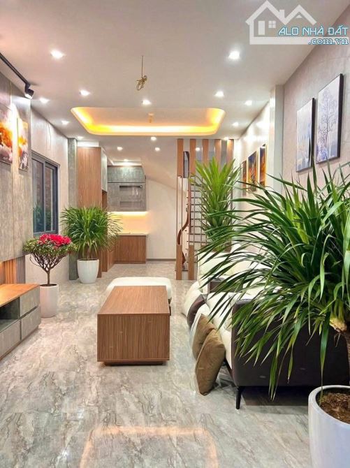 Bán nhà riêng tại Thụy Phương, 5,9 tỷ, 40m2, 3PN + 4WC, giá cực chất, đẹp - 1