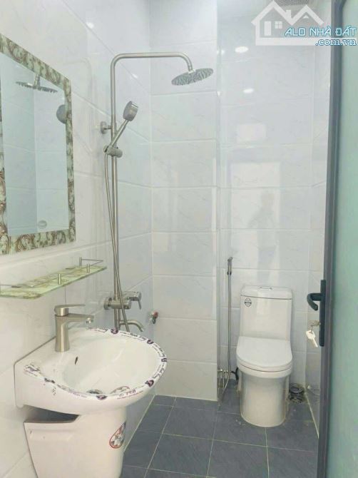 HẺM 8M Ô TÔ TRÁNH - SỔ HOÀN CÔNG 2024 - 57M - 3 TẦNG 4PN - KIẾN TRÚC TÂN CỔ ĐIỂN - TNPB - - 1
