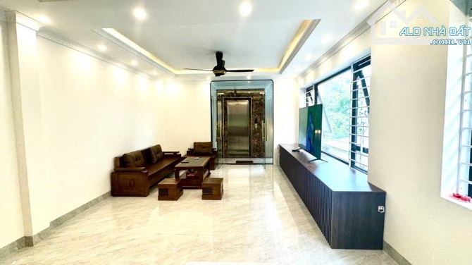 SIÊU PHẨM PHỐ THẠCH BÀN, HƠN 60 MÉT LÔ GÓC, 6 TẦNG THANG MÁY, NHỈNH CHỤC TỶ - 1