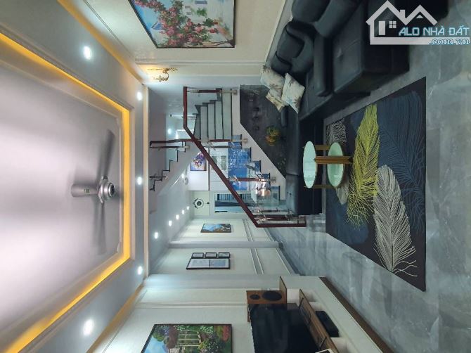 Nhà 3 tầng Dĩ An,92m2,Tặng Full nội thất cao cấp 6 tỷ - 1