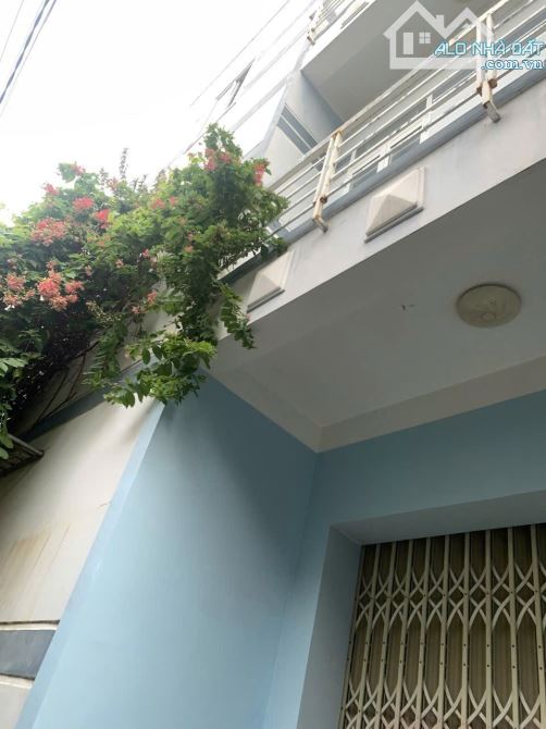🏡 BÁN NHÀ 3 TẦNG SAU CĂN MẶT TIỀN BIÊN CƯƠNG - 1