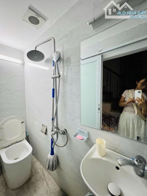 Bán nhà Nguyễn Đình Chiểu – Hai Bà Trưng, 20/35m², 5 tầng, giá 8.5 tỷ – Lô góc 3 mặt ngõ - 1