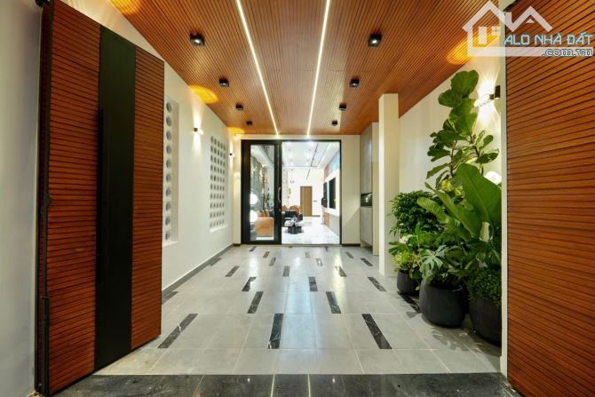 CHO THUÊ NHÀ MỚI 100% - 3PN FULL NỘI THẤT - KIỆT LÊ DUẨN, TRUNG TÂM HẢI CHÂU - 1