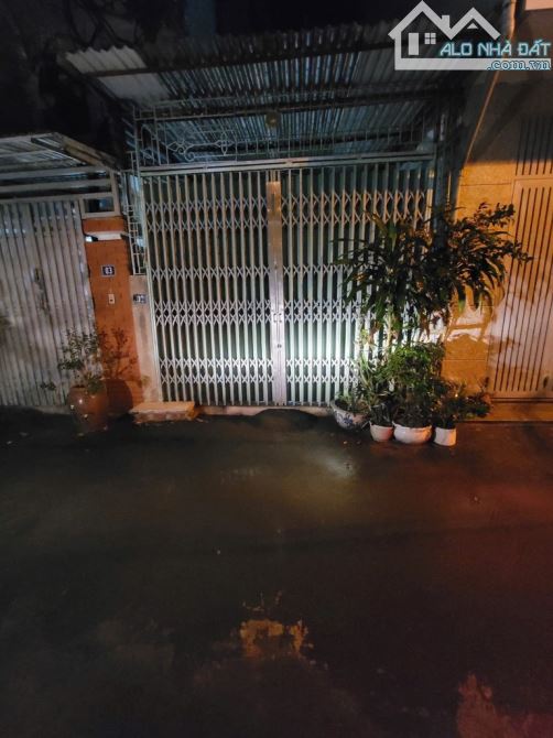 Nhà Phố Ngô Quyền 63m² 3 Tầng Ôtô Qua Cửa Giá Rẻ! - 1