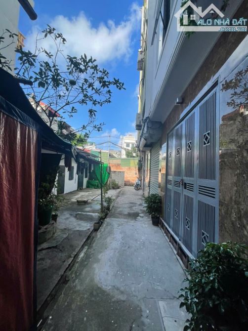 💥 HƠN 3 TỶ NHÀ PHỐ VĨNH HƯNG, GẦN Ô TÔ  - NHÀ MỚI ĐẸP - SỔ VUÔNG ĐẸP NỞ HẬU - THOÁNG MÁT - 1