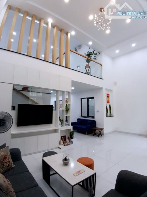 [PHƯỚC BÌNH - Q9] - NGAY ĐỖ XUÂN HỢP & GLOBAL CITY - 147M2, NGANG 7M *2 TẦNG, 4PN -GẤP BÁN - 1