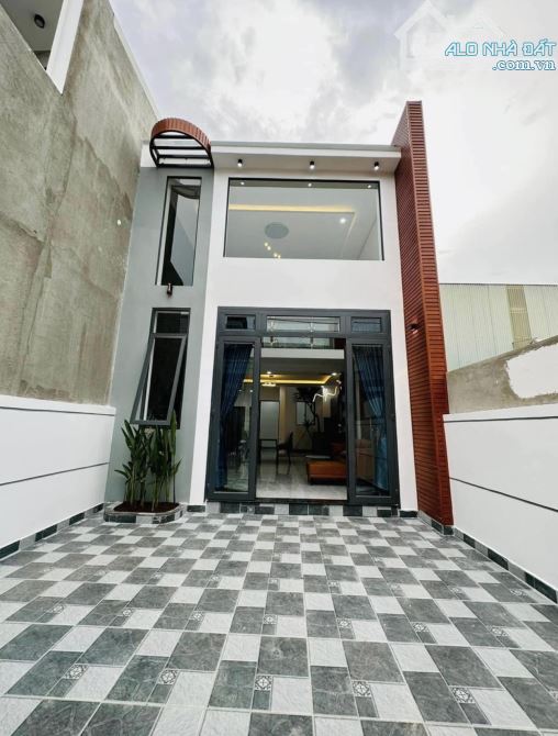Xuất Hiện căn nhà lửng 100m2 ngay KDC Sư Đoàn 370, Cổng 2 Sân Bay Biên Hòa - 1