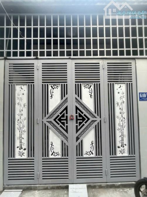 Nhà đẹp diện tích khủng 3,5mx14m lê văn khương thới an quận 12 - 1