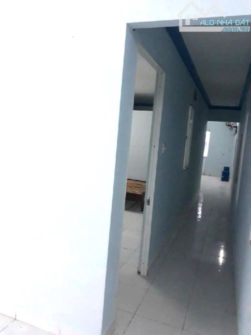 CĂN GÓC 2 MẶT HẺM- SÁT MẶT TIỀN- CỐNG LỞ- TÂN BÌNH -DT 77M2- 2 TẦNG- CHỈ 5.XTỶ - 1