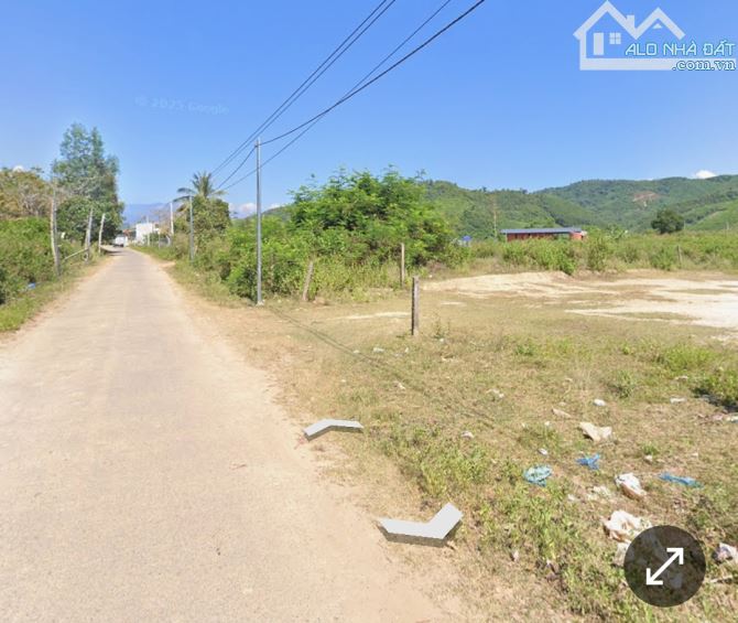 Bán đất Khánh Phú gần full thổ cư mặt tiền đường nhựa bên hông Uỷ ban xã đi vào - 1