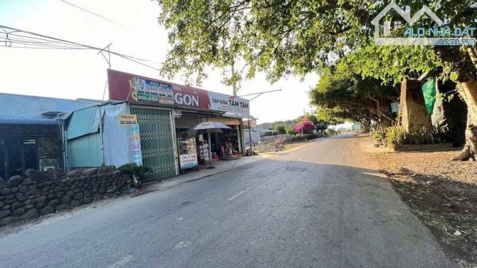 MẶT TIỀN NHỰA ĐỐI DIỆN HỒ LỒ Ô - LONG TÂN - ĐẤT ĐỎ - BRVT 🌈DT 468,7M2 - ngang 10x47m - 1
