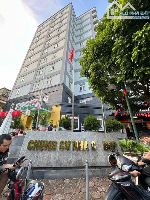 HIẾM! CĂN HỘ CC BỘ QUỐC PHÒNG - HOÀNG QUỐC VIỆT - DT: 95/105M2, 3 NGỦ 2 WC - 7.9 TỶ - 1