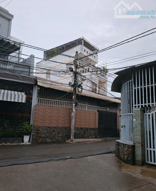 🏡 BÁN NHÀ 1 TRỆT 2 LẦU – P. TAM HOÀ - Mặt tiền buôn bán, gần Trường Tiểu học Tam Hoà - 1