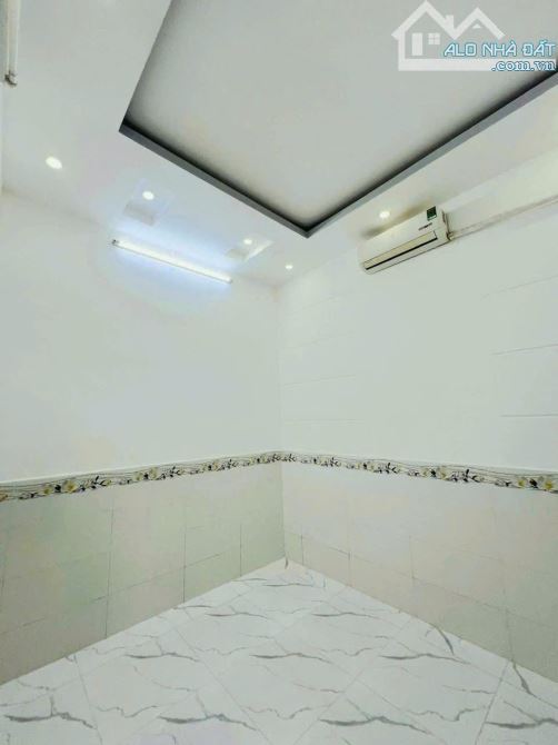 Kinh doanh thua lỗ nên bán căn nhà cấp 4 ở Tân Hiệp 4, Hóc Môn, 780trieu, bao phí giấy tờ - 1