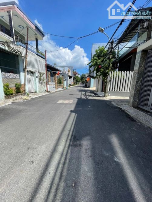 BÁN ĐẤT TẶNG NHÀ ĐƯỜNG NHỰA 5.5M LÊ VĂN THỨ_DT 110M2_NGANG 7M_NHỈNH 13 TỶ - 1