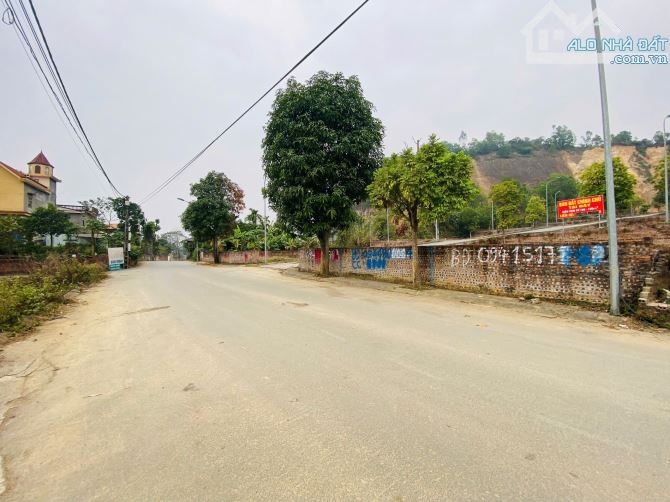 CẦN BÁN 106.3m Trục chính Đồng Chằm - Yên Xuân - 1