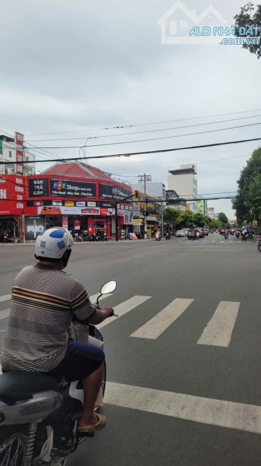 CHO THUÊ MB KINH DOANH 103m2 GÓC 2MT TÔN ĐỨC THẮNG - THỦ KHOA HUÂN, PHƯỜNG PHÚ THỦY, PHAN - 1