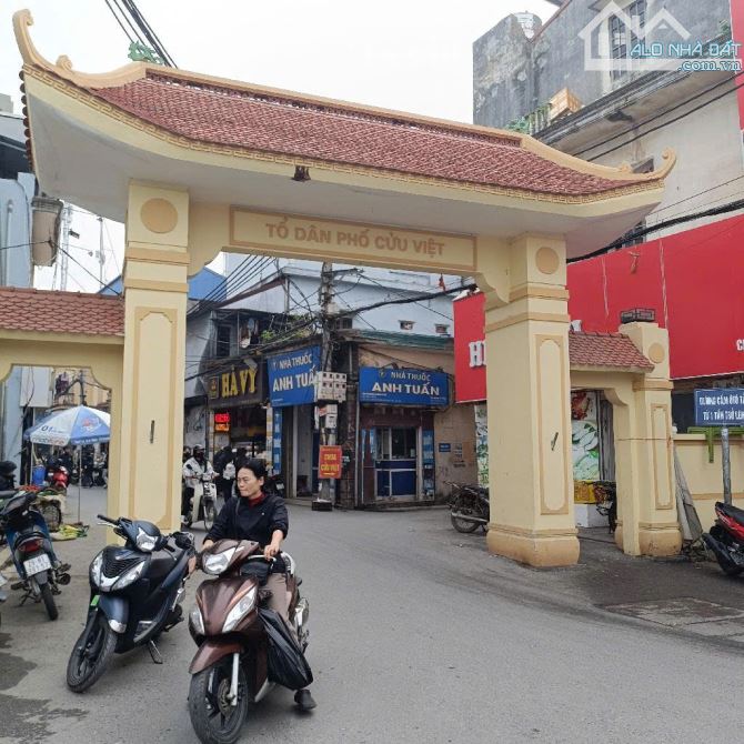 Ngô Xuân Quảng / Đất 62m, 4m tiền, 6.7 tỷ/ Ô tô vào, Gần Phố, Trung tâm Trâu Quỳ - 1
