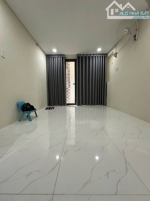 NHÀ ĐẸP MỚI XÂY KHU NGUYỄN HỮU CẢNH , VÀO Ở NGAY - 1