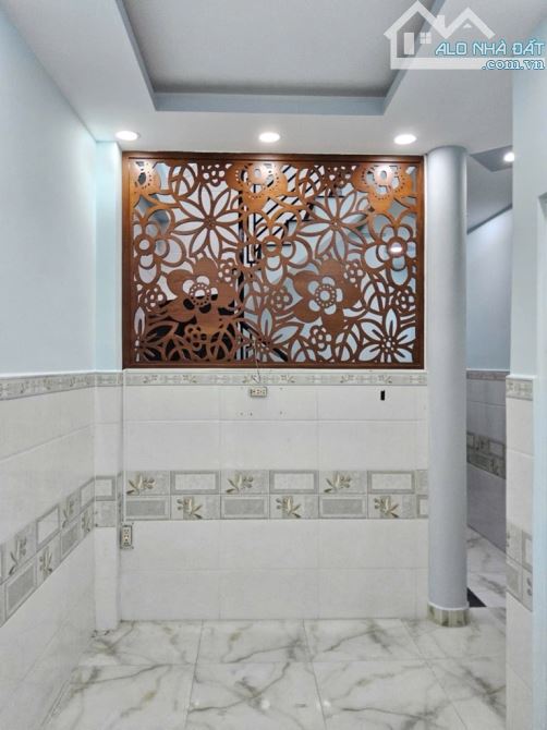 Hơn 5 Tỷ - Nhà Mới - Ngang To 5M - 40M2 - Giáp Quận 6 - Gần Công Viên Phú Lâm - An Lạc A. - 1