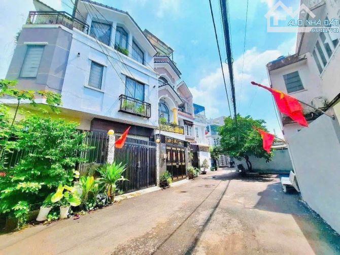 Bán đất hẻm Đs8, Tăng Nhơn Phú B, Thủ Đức - 1