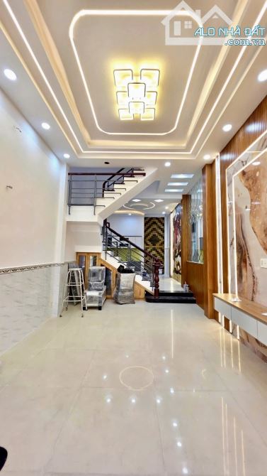 ✳️BÌNH TRỊ ĐÔNG NHÀ MỚI KENG 4 TẦNG HẺM OTO CHỈ HƠN 5 TỶ  🔥 khong lộ giới quy hoạch.  📍L - 1