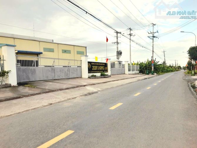 Hàng thơm, 101m2 đất thổ 6x 17m đường ô tô né nhau, 365 tr - 1