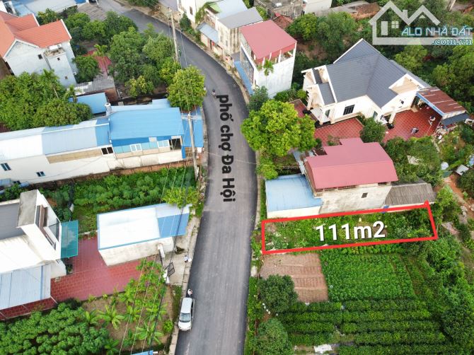 Chính chủ ĐẤT MẶT PHỐ- Chỉ hơn 1tỷ- 111m2. KINH DOANH ĐỈNH. - 1