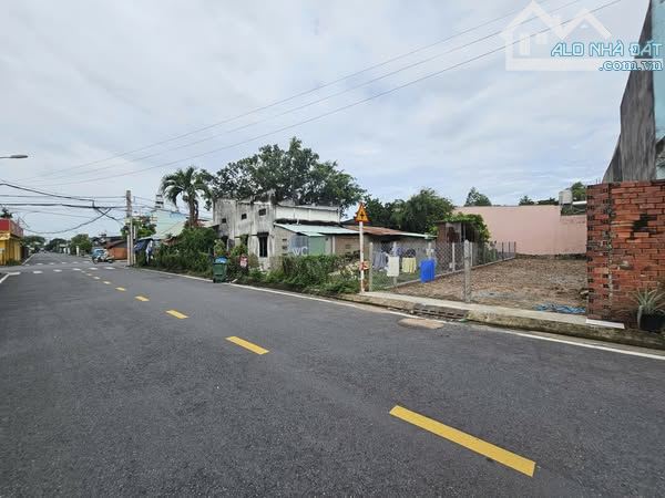 ĐẤT TÂN PHÚ TRUNG NGỘP CCG RA GẤP - 1