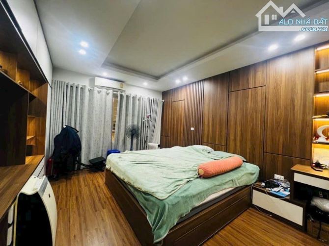 BÁN NHÀ MỚI ĐẸP KIM NGƯU 5 TẦNG KIÊN CỐ, Ô TÔ ĐỖ GẦN GIÁ CHỈ 10.9 TỶ - 1