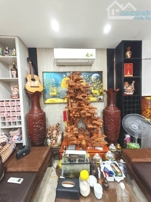 Bán nhà Cổ Nhuế, 42m x 5 tầng, ngõ thông ô tô, lô góc, gần bệnh viện - 1
