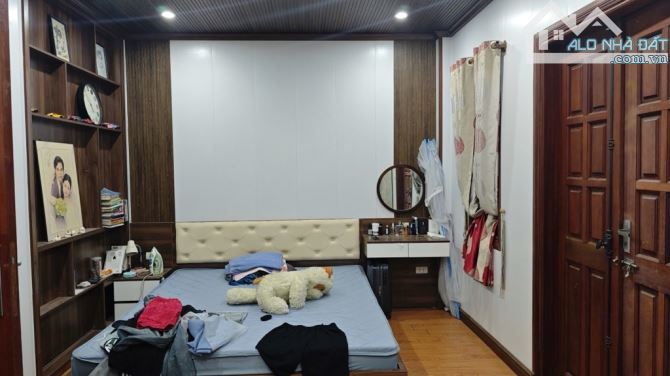 bán nhà Minh Khai - Tam Trinh : Phân Lô Vỉa Hè – Gara Ô Tô – Thang Máy – Full Nội Thất - 1