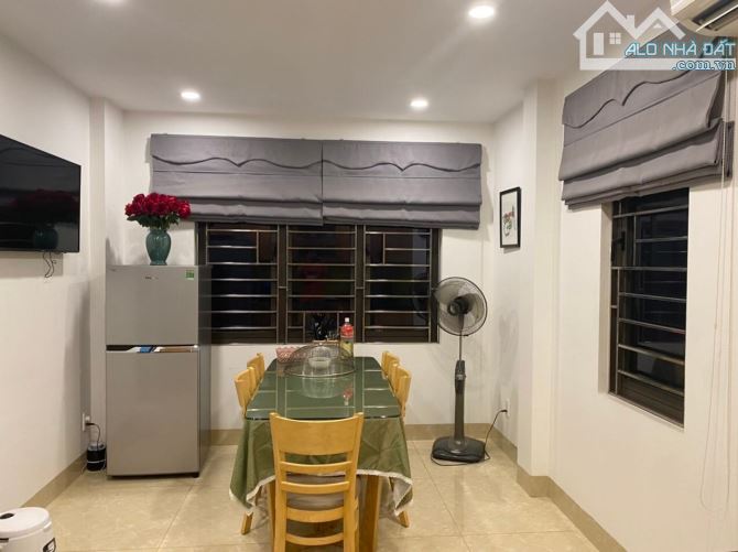 SIÊU PHẨM TRẦN KHÁT CHÂN – 5 TẦNG MỚI ĐẸP – GẦN PHỐ, AN SINH ĐỈNH – GIÁ 9.5 TỶ. - 1