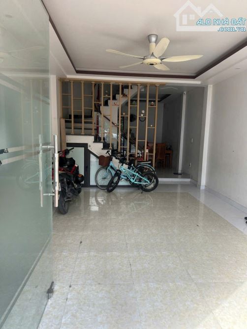 Bán nhà 4 Tầng 47 M oto tận nhà Bùi Tự Nhiên Đông Hải  Hải An - 1