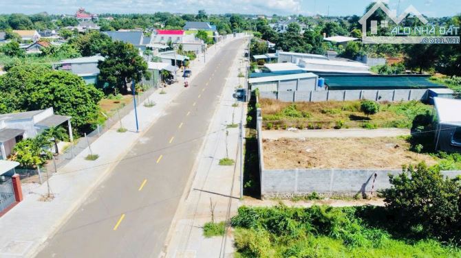 MẶT TIỀN ĐƯỜNG TẠ VĂN SÁU - THỊ TRẤN ĐẤT ĐỎ - ĐƯỜNG LỚN THUẬN TIỆN KINH DOANH 🌈🌈🌈DT 261 - 1