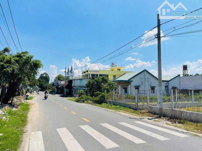 Bấn lô góc 2 mặt tiền 180m2 - Trần Tử Bình - 820 triệu còn THƯƠNG LƯỢNG - 1