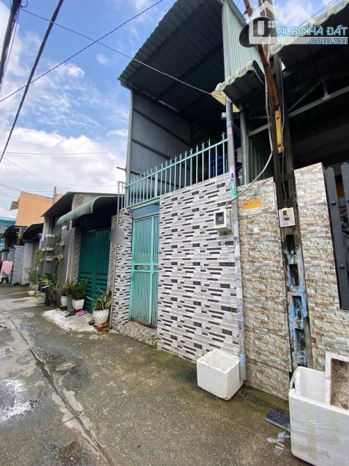 ✨✨✨Nhà 2 mặt hẻm 3m thông, sát Trường Chinh, cầu vượt An Sương chỉ 2p giá chỉ 2.7 TỶ - 1