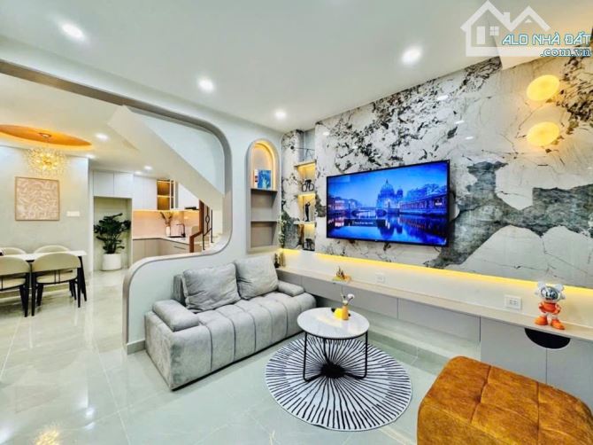 🏡💥NHANH CHÂN MỚI KỊP💥3 CẨN RA MT💥PHAN VĂN HÂN💥P.17 BT💥~40M2 (NGANG 4M)💥CHỈ 6.x TỶ🌹 - 1