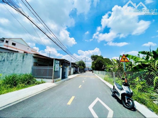 BÁN LÔ ĐẤT NGAY TT THỊ TRẤN CỦ CHI THÍCH HỢP ĐẦU TƯ DT 155m2 GIÁ 650TR - 1