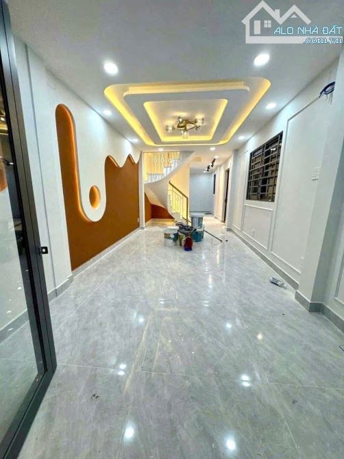 Nhà Quận 6 Hẻm ô tô đỗ cửa. Nhà mới xây đẹp ngang 3.1mX11.5m Chỉ 5.8 Tỷ. - 1