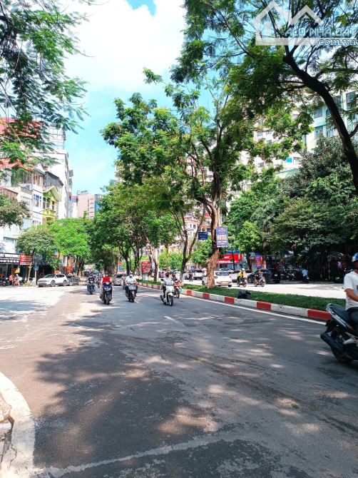 Cho thuê nhà mặt phố Trần Đăng Ninh - Cầu Giấy 40m x 6T giá 50tr, vỉa  hè, KD đỉnh - 1