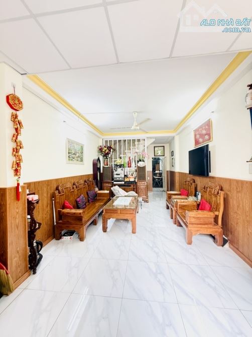 56m2, BÁN NHÀ 3 TẦNG, HXH, 1 SẸC NGUYỄN VĂN CÔNG, P3 GÒ VẤP, 5 Tỷ nhỉnh - 1