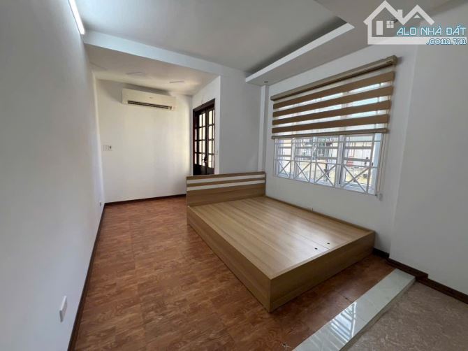 Bán nhà Vạn Phúc, Hà Đông, Dt:50m2, 3 tầng, thoáng 3 mặt - 1
